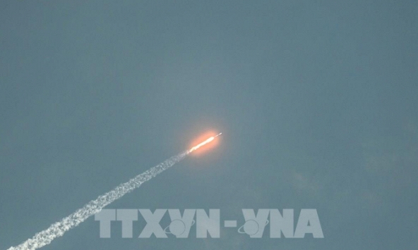 SpaceX phóng 2 tàu đổ bộ tư nhân của Mỹ và Nhật Bản lên Mặt Trăng