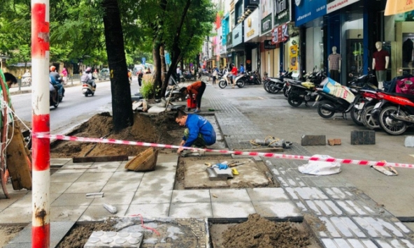 Hà Nội tạm dừng đào đường để phục vụ nhu cầu đi lại của người dân dịp Tết