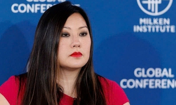 Người phụ nữ gốc Việt được ông Trump chọn làm lãnh đạo cơ quan quản lý tiền ảo