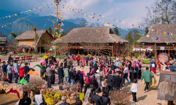 Top điểm du lịch 'bùng nổ' trải nghiệm chào đón tết Ất Tỵ 2025