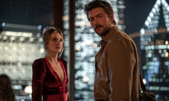 Rùng mình với AirDrop: Cô gái xinh đẹp rơi vào cạm bẫy đầy bí ẩn trong 'Buổi hẹn hò kinh hoàng' từ nhà Blumhouse