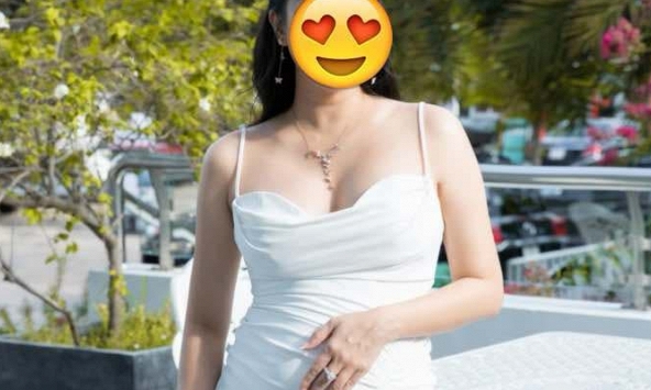 Sao Việt lấy chồng kém 12 tuổi, Tết được tặng “núi” quà hiệu: Soi chuyện dạy con mới bất ngờ