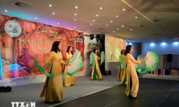 Người Việt tại Hungary đón Xuân với những hy vọng mới