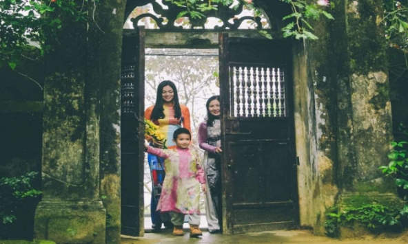 Tục “xông đất” đầu năm, nét đẹp văn hóa của người Việt