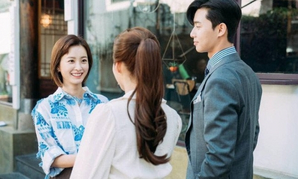 Cho em dâu vay tiền, 9 năm sau em mới đem trả còn đưa ra đề nghị mà nghe xong, tôi gật đầu đồng ý gấp