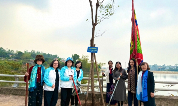Trung ương Hội LHPN Việt Nam phát động Tết trồng cây tại đền thờ nữ tiến sĩ Nguyễn Thị Duệ