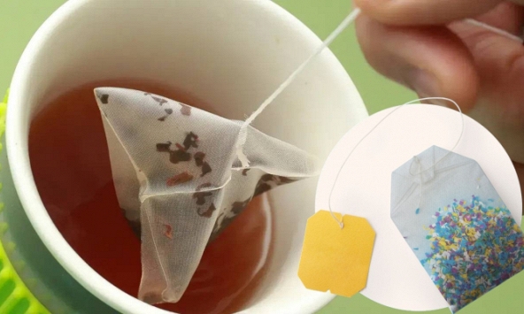 Thức uống được ưa chuộng thứ 2 trên toàn cầu này lại chứa HÀNG TỶ hạt vi nhựa, nhiều người uống mỗi ngày mà không biết