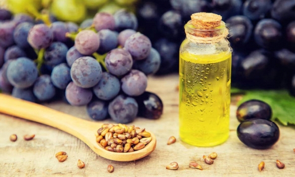 Giải pháp làm da đẹp tự nhiên, chống lão hóa từ nho