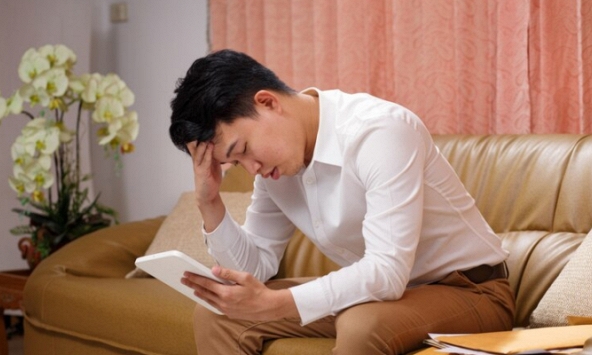 Mỗi tháng đưa vợ 50 triệu, khi tôi hỏi tiền mua đất thì cô ấy đưa ra bảng chi tiêu, làm lộ bí mật suốt 3 năm qua