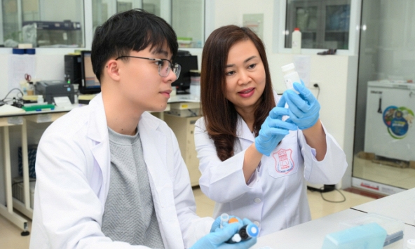 GS. TS. BS Trần Vân Khánh: 'Mỗi em bé khỏe mạnh chào đời, với tôi đó là niềm hạnh phúc vô bờ”