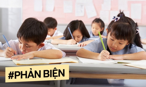 Ông bố Hà Nội 'gây bão' khi trả lời thẳng: Vì sao chương trình học hiện nay không nặng hơn ngày xưa, nhưng học sinh lại vất vả đến thế?