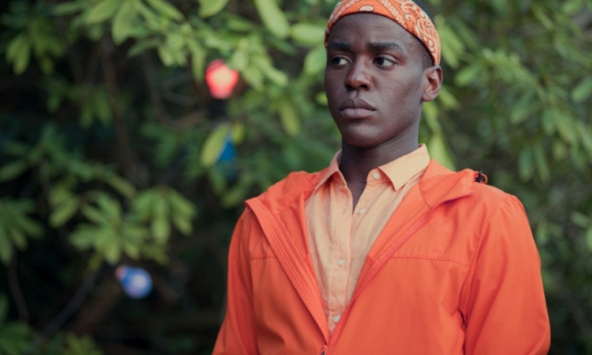 Thức trắng đêm xem phim 'Sex Education', tôi sợ hãi nhận ra mình đang SAI ĐƯỜNG trong cách dạy con: Thương con nhưng khiến con phải hét lên 'Hận mẹ'