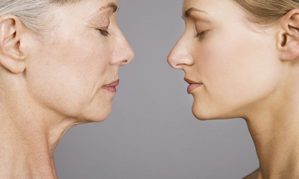 Hai giai đoạn lão hóa khiến con người thay đổi nhiều nhất trong đời