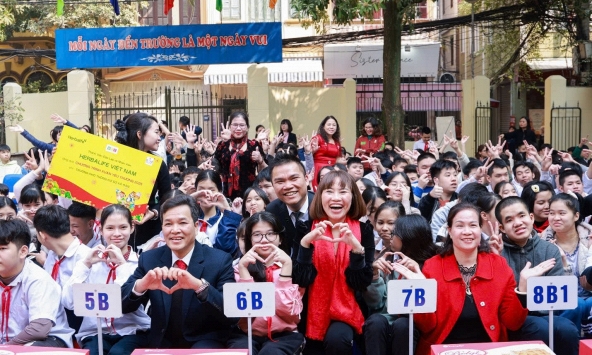 Herbalife Việt Nam tổ chức chương trình thường niên “Xuân Yêu Thương” cho trẻ em và người cao tuổi có hoàn cảnh khó khăn