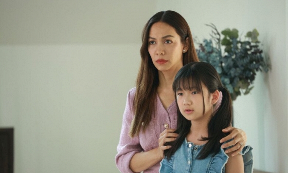 Sắp đính hôn thì một người phụ nữ đến nhà “trả con” khiến tôi bàng hoàng, càng sốc khi BÍ MẬT 8 năm trước được hé mở