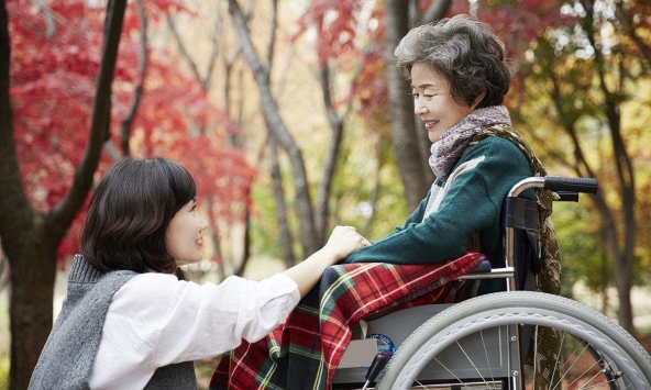 U75 lương hưu 23 triệu/tháng, đến ở nhà các con gái để thử lòng rể nhưng chỉ được một tháng liền vội vã rời đi