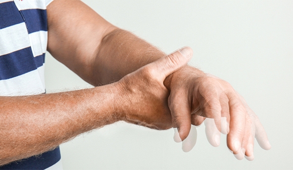 Thuốc trừ sâu làm tăng nguy cơ mắc bệnh Parkinson