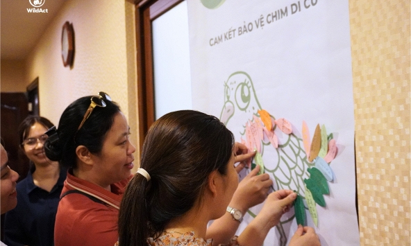 Phụ nữ tiên phong gìn giữ thiên nhiên: Khi những cánh tay mềm xây tổ ấm cho chim di cư