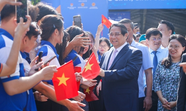 Thủ tướng: 'Thần tốc táo bạo' để đưa Việt Nam trở thành trung tâm đổi mới sáng tạo