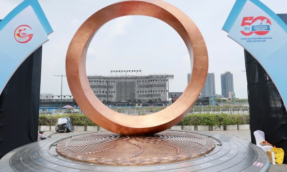 TP.HCM khánh thành biểu tượng Hữu nghị Quốc tế