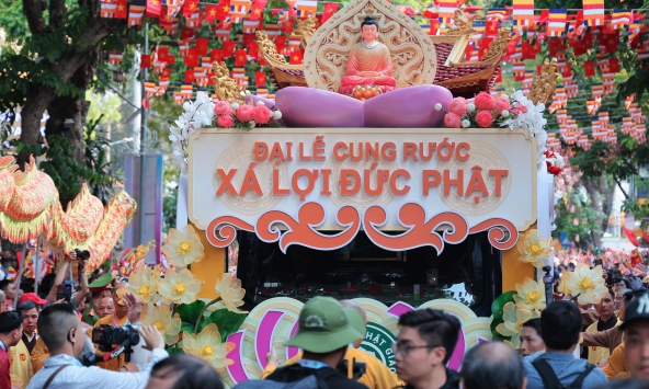 Xá lợi Phật, Bảo vật Quốc gia Ấn Độ được cung nghênh rước về Chùa Quán Sứ (Hà Nội)