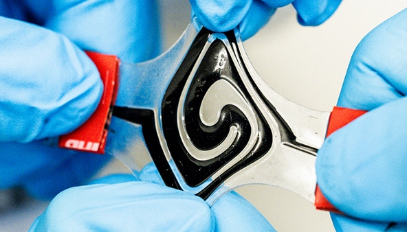 Thụy Điển phát minh loại pin dẻo như kem đánh răng