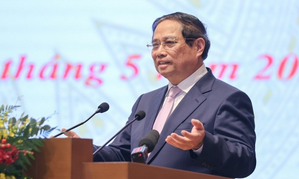 Thủ tướng chỉ đạo các giải pháp ổn định thị trường, nâng cao thu nhập cho nông dân