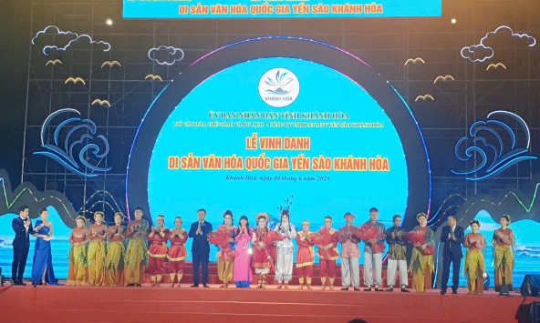 Khánh Hòa long trọng Lễ Vinh danh Di sản Văn hóa Quốc gia Yến sào 
