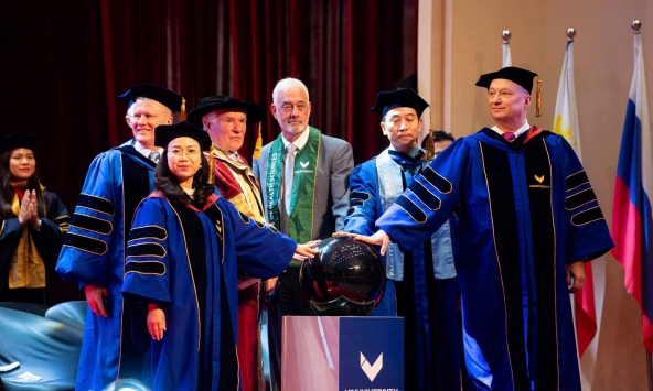 VinUni đặt mục tiêu vào Top 100 đại học hàng đầu thế giới- Mời tuyển 500 nhà khoa học toàn cầu