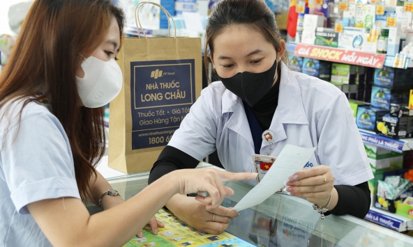 Đã đến lúc người dân có thể tự kiểm chứng thuốc thật hay giả