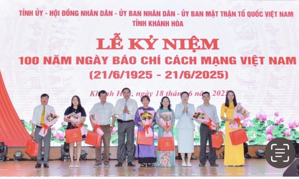Khánh Hoà long trọng kỷ niệm 100 năm Ngày Báo chí Cách mạng Việt Nam (21/6/1925 - 21/6/2025)