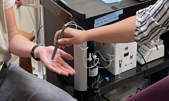 Chiếc bút phát hiện chất gây nghiện qua da chỉ trong vòng 3 giây