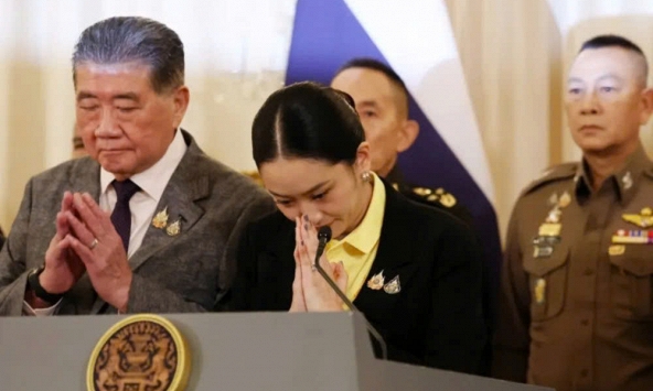 Thủ tướng Thái Lan bị đình chỉ chức vụ để phục vụ công tác điều tra