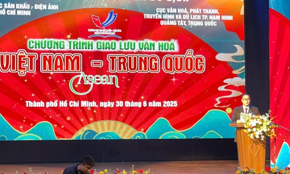 Giao lưu nghệ thuật Việt - Trung tại TP.HCM: Sắc màu văn hóa thắt chặt tình hữu nghị