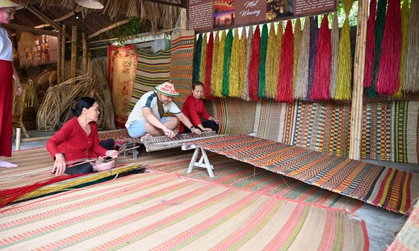 Khảo sát sản phẩm du lịch chủ đề 'Vũ khúc Chăm pa hòa cùng giai điệu biển cả' tại Khánh Hoà