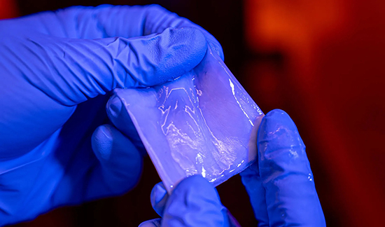 Vật liệu sinh học mới có thể thay thế nhựa, bền hơn cả kim loại và thủy tinh