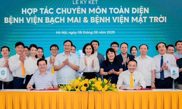Bệnh viện Bạch Mai hợp tác toàn diện với Bệnh viện Mặt Trời trong đào tạo và chuyển giao kỹ thuật chuyên môn