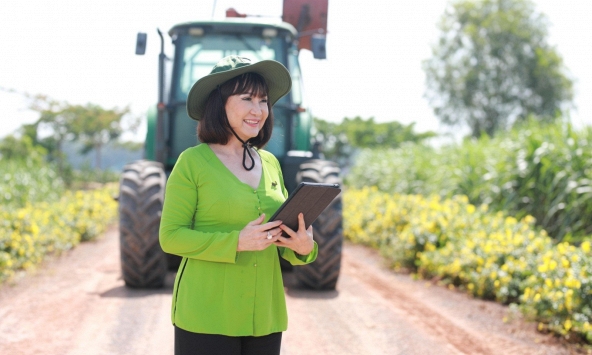 Doanh nhân Huỳnh Bích Ngọc hành trình và dấu ấn từ nông nghiệp bền vững đến bất động sản