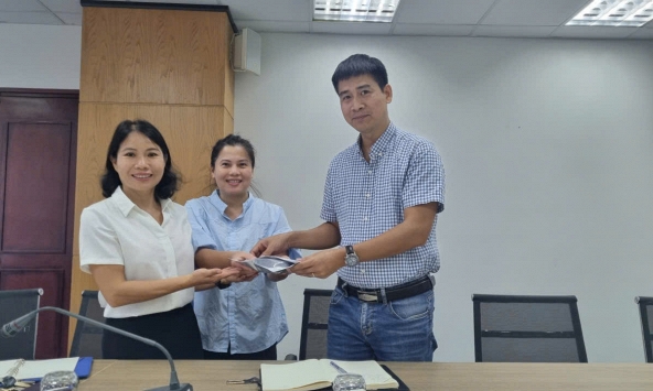 Bắt đầu nghiên cứu hạt sen trở về từ vũ trụ