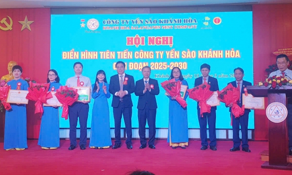 Công ty Yến sào Khánh Hòa luôn kiên định mục tiêu nâng cao chất lượng sản phẩm, đóng góp tích cực vào sự phát triển kinh tế đất nước.