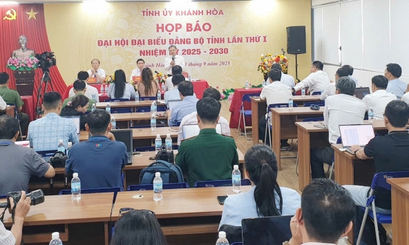 Khánh Hòa hướng đến chiến lược phát triển bền vững và thực hành an dân.