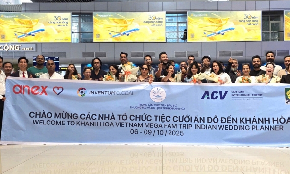 Đón 18 chuyến tàu biển quốc tế và hàng trăm chuyến bay thẳng từ nhiều nước, Khánh Hòa đạt doanh thu du lịch 9 tháng gần 57 ngàn tỷ đồng