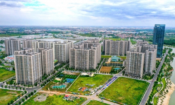  Chuyên gia nói gì về thị trường đất nền, nhà ở TP.HCM và vùng lân cận?