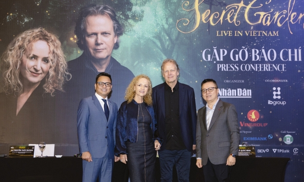 Secret Garden chia sẻ cảm xúc đặc biệt trong lần đầu đặt chân đến Việt Nam