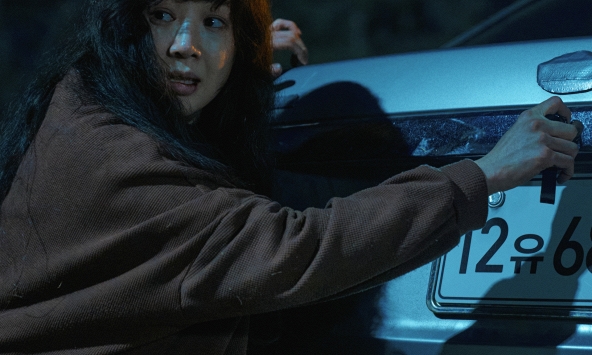 “Tình đầu Hyun Bin” Jung Ryeo-won trở lại điện ảnh sau 7 năm với bộ phim tâm lý, giật gân 'Không Bông Tuyết Nào Trong Sạch' 