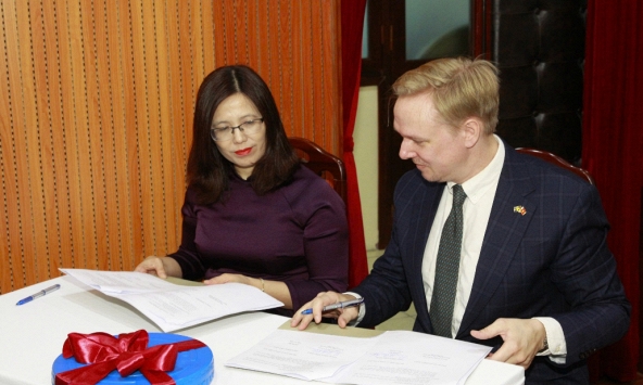 Viện Phim Việt Nam tích cực tham gia các hoạt động của các tổ chức lưu trữ phim quốc tế và khu vực