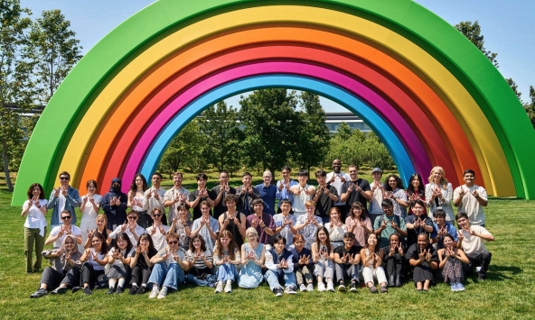 Apple khởi động Swift Student Challenge 2026, mời sinh viên toàn cầu tham gia biến ý tưởng thành ứng dụng hữu ích