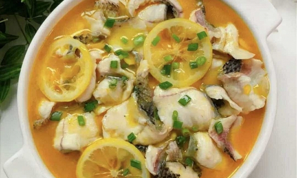 Người sành ăn sẽ ưu ái chọn 5 loại cá này vào mùa đông: Hương vị béo ngậy và ngon miệng lại rất dễ chế biến 