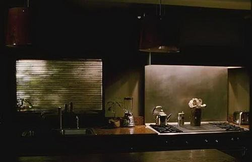 6 dấu hiệu nhận biết ngôi nhà nặng âm khí, càng ở càng mệt mỏi