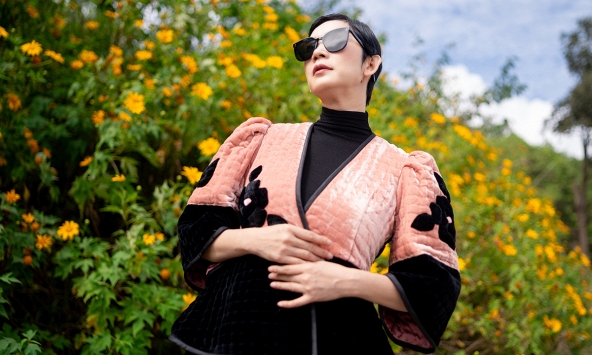 Siêu mẫu Xuân Lan gây choáng với nhan sắc và phong thái lạnh đầy mê hoặc trong bộ ảnh “Đông Về”